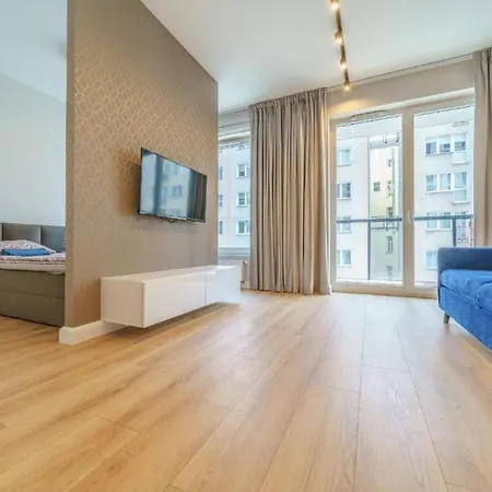 Golden Apartments/city Center/s65/28 Apartment Warsaw