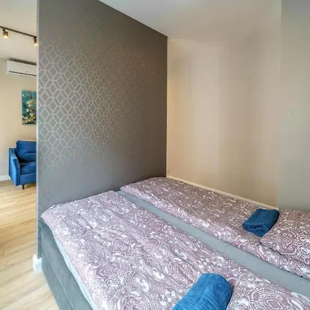 Apartment Golden Apartments/city Center/s65/28 *