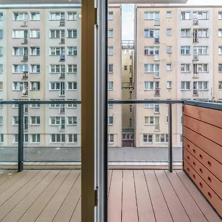 Golden Apartments/city Center/s65/28 Apartment Warsaw